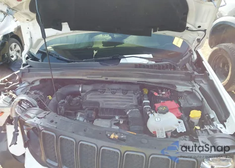 2021 Jeep Renegade Trailhawk z USA, uszkodzony, nr VIN ZACNJDC10MPM71187